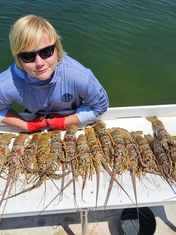 Lobster fishing 08